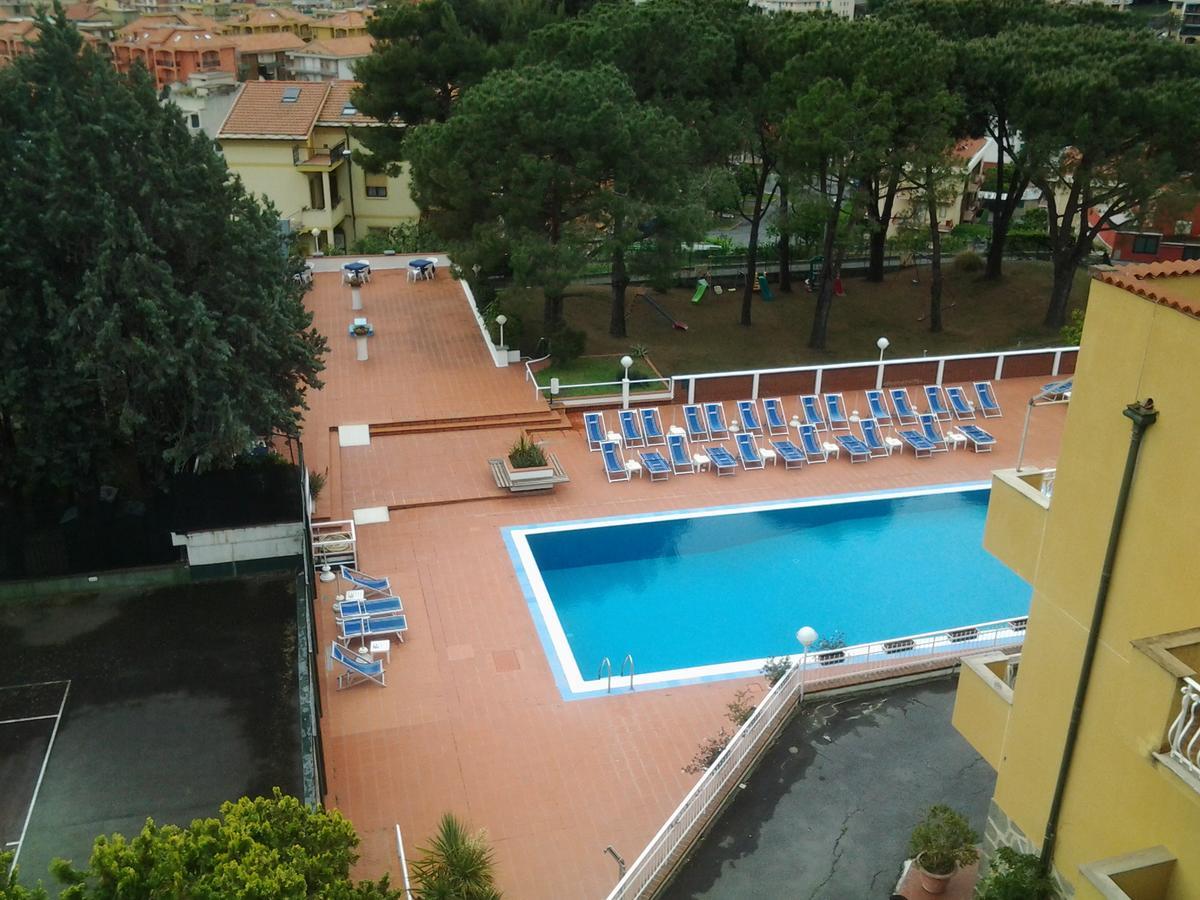 Residence I Morelli Pietra Ligure Εξωτερικό φωτογραφία