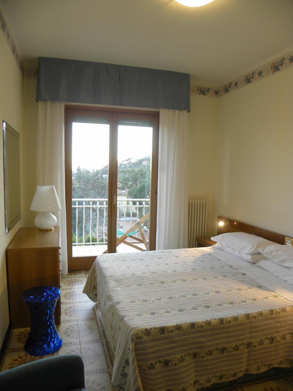 Residence I Morelli Pietra Ligure Εξωτερικό φωτογραφία